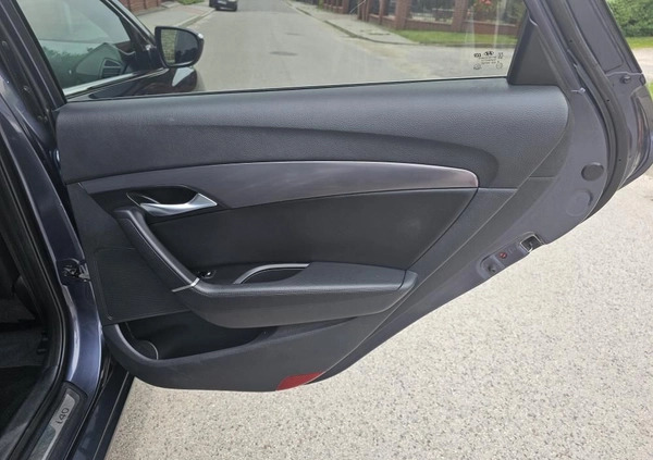 Hyundai i40 cena 44400 przebieg: 92000, rok produkcji 2015 z Lądek-Zdrój małe 631